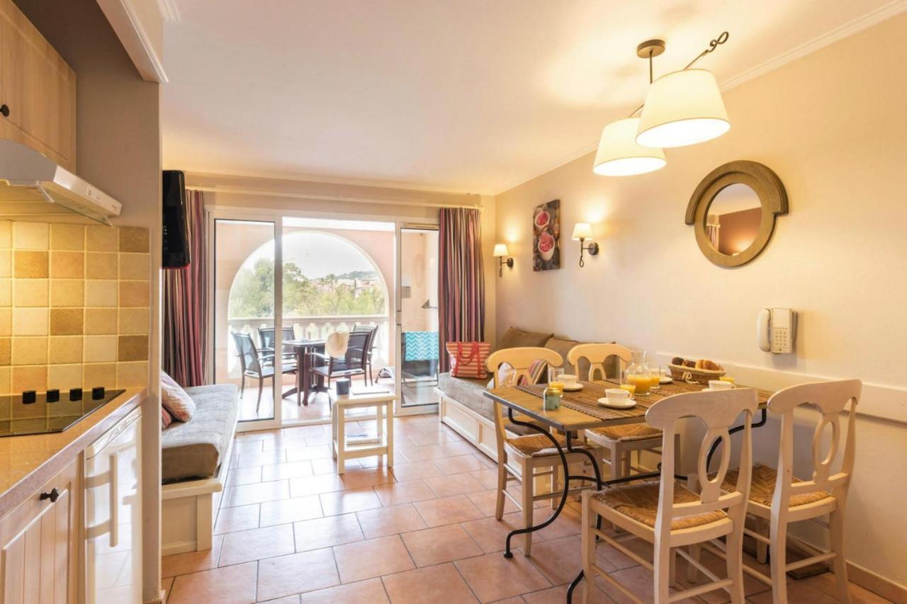 Residence Pierre & Vacances Premium Les Calanques Des Issambres Лес-Иссамбр Экстерьер фото
