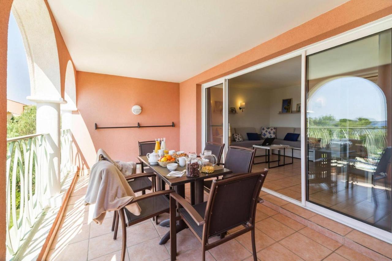 Residence Pierre & Vacances Premium Les Calanques Des Issambres Лес-Иссамбр Экстерьер фото