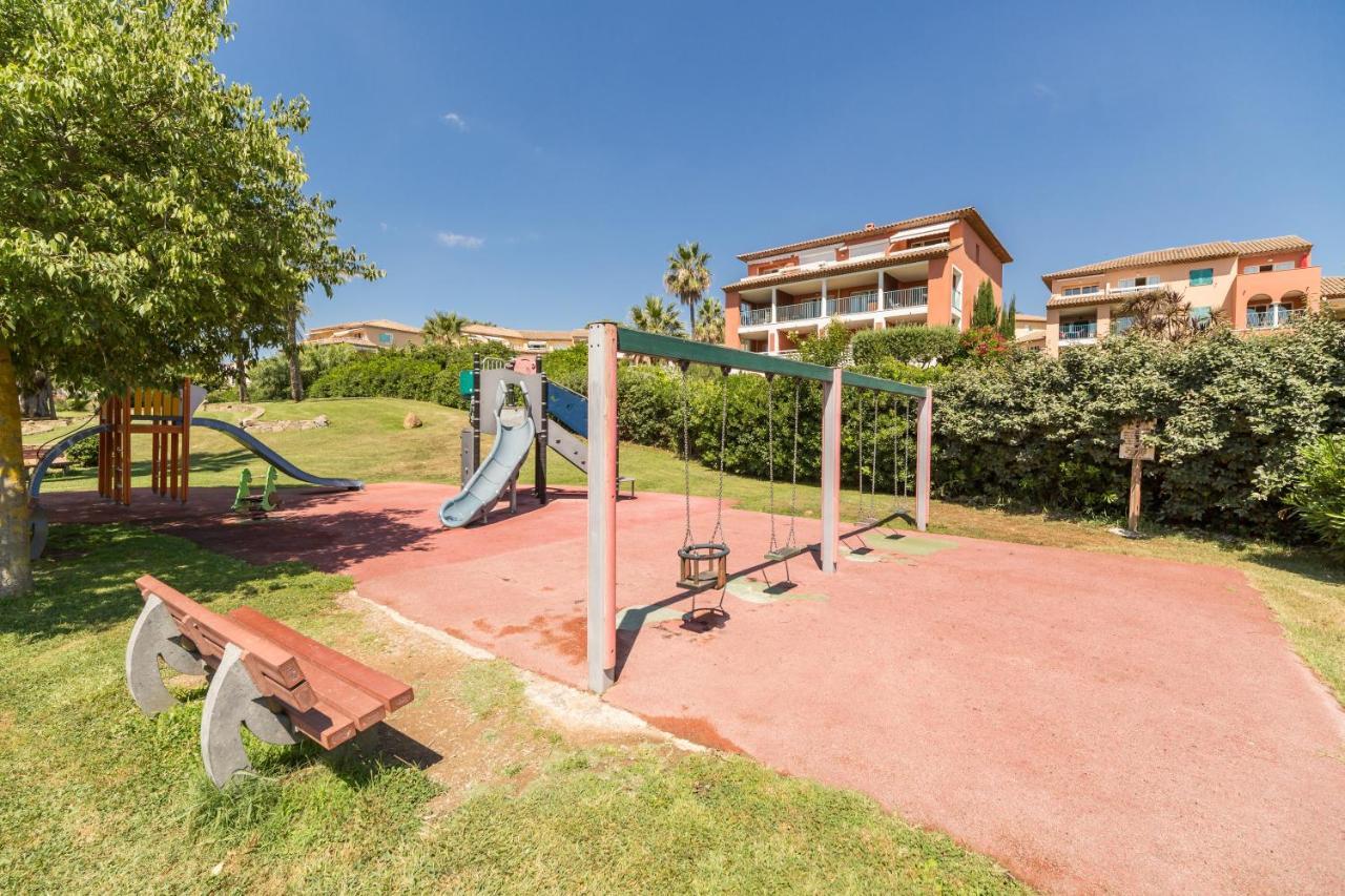 Residence Pierre & Vacances Premium Les Calanques Des Issambres Лес-Иссамбр Экстерьер фото
