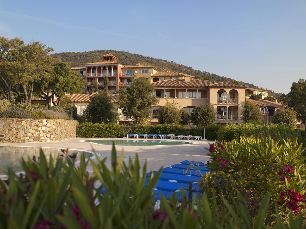 Residence Pierre & Vacances Premium Les Calanques Des Issambres Лес-Иссамбр Экстерьер фото