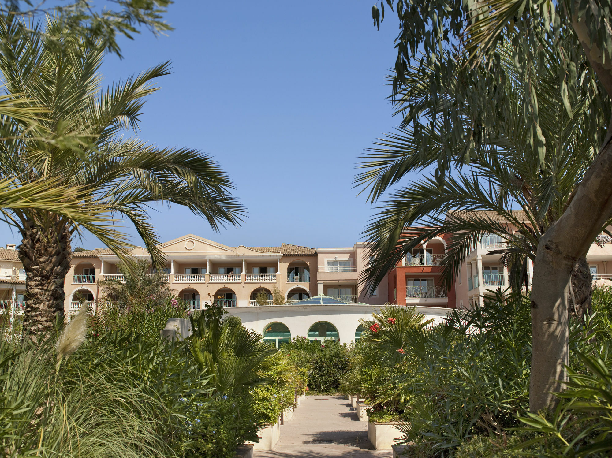 Residence Pierre & Vacances Premium Les Calanques Des Issambres Лес-Иссамбр Экстерьер фото